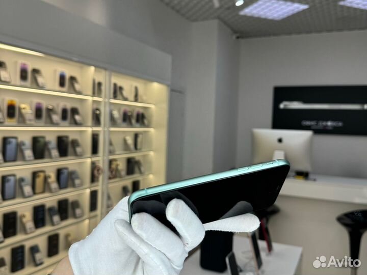 iPhone 11, 256 ГБ