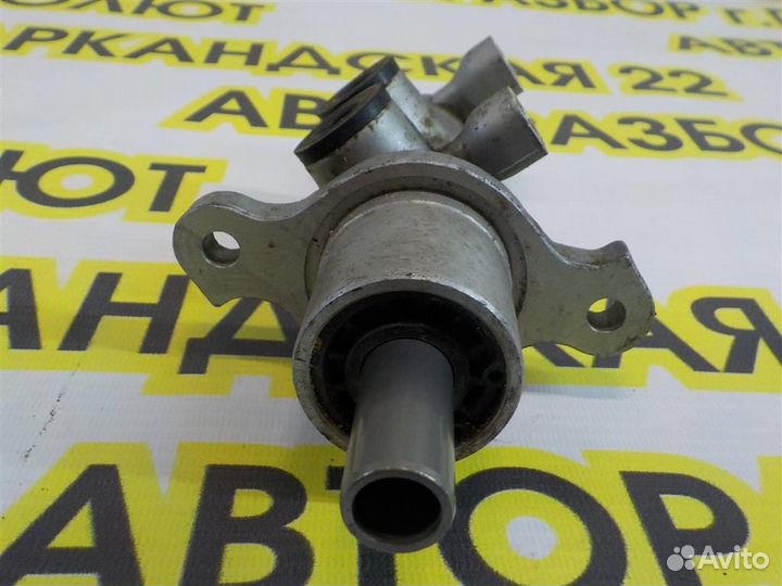 Цилиндр тормозной главный VAZ LADA Priora 2007-20