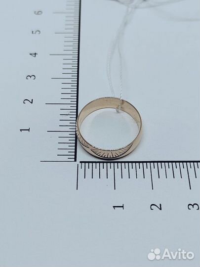 Золотое обручальное кольцо 17 размер