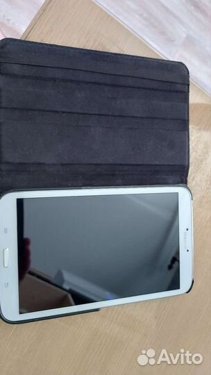 Планшет Samsung Galaxy Tab 3 8.0 SM-T310 16Gb