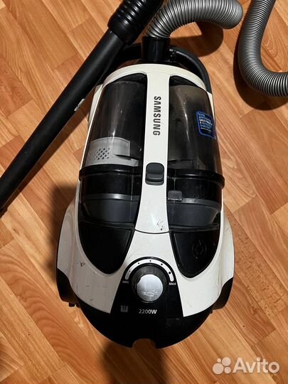 Пылесос строительный Konti