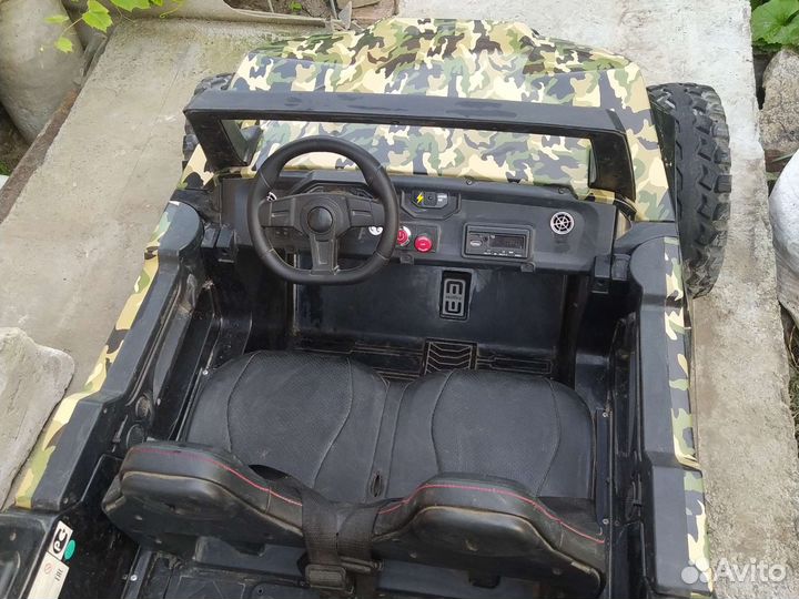 Детский электромобиль RiverToys Buggy 4WD A707аа