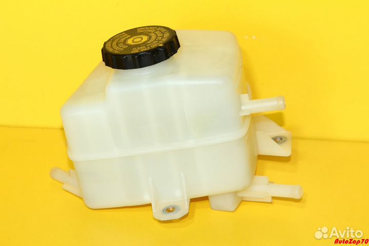 Lexus RX450h Бачок тормозной жидкости