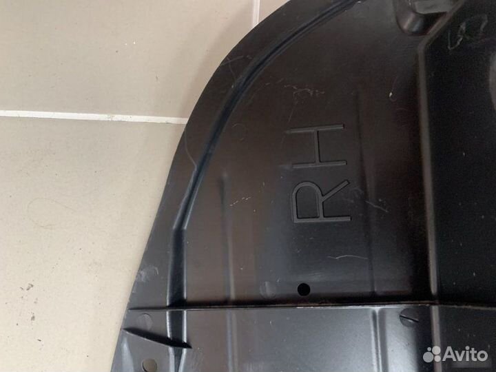 Защита антигравийная Toyota Highlander 3