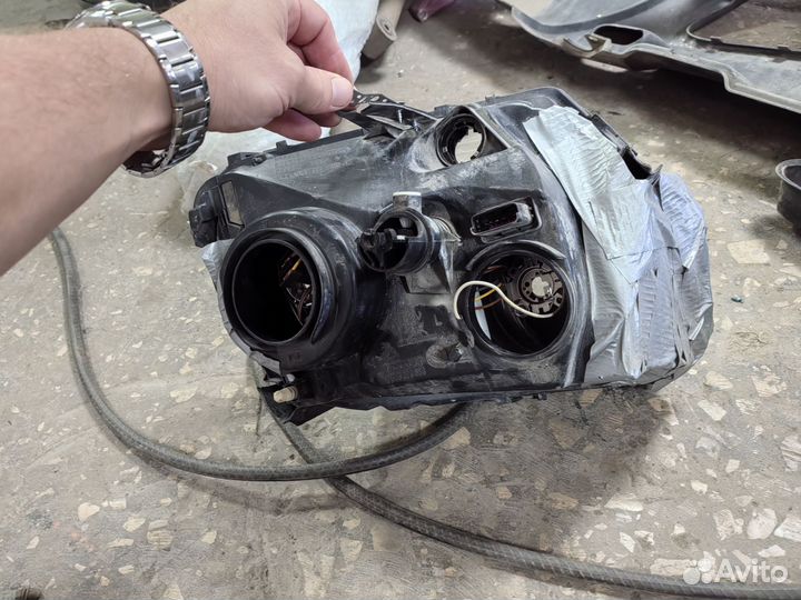 Фары Рено Дастер