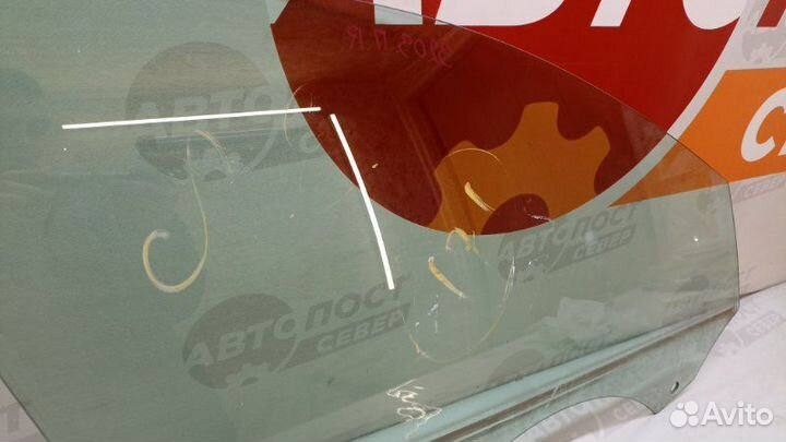 Стекло двери переднее правое Audi A4 B8 cala 2008