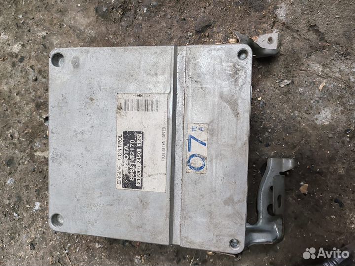 Блок управления двигателем toyota corolla