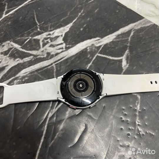 Смарт-часы Samsung Galaxy Watch4 44mm