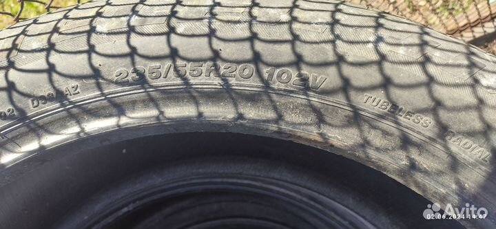 Bridgestone Dueler H/L 33A 235/55 R20