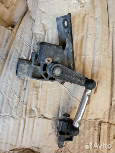 Передний датчик положения кузова Panamera 970