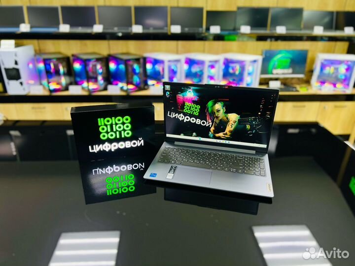 Мощный Ноутбук Lenovo 15,6