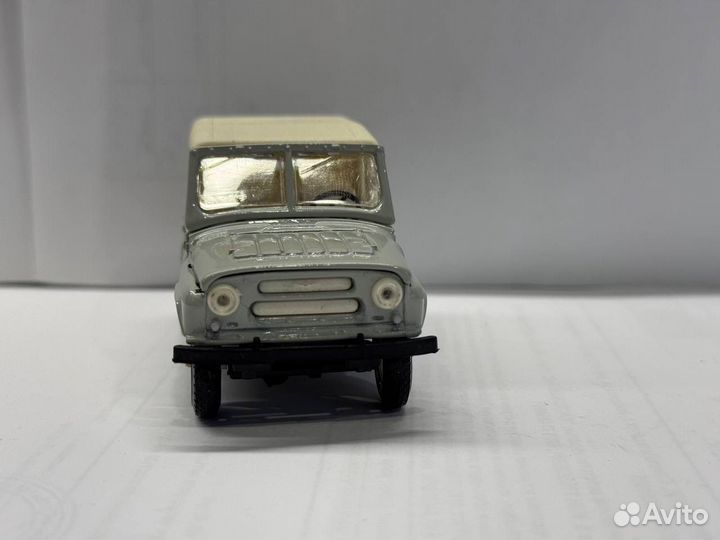 Модель СССР УАЗ 469 А34