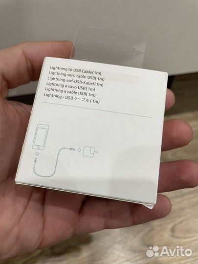 Зарядка на iPhone