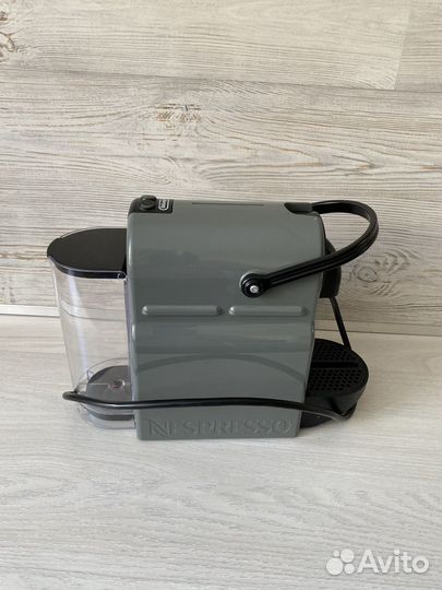 Капсульная кофемашина delonghi nespresso