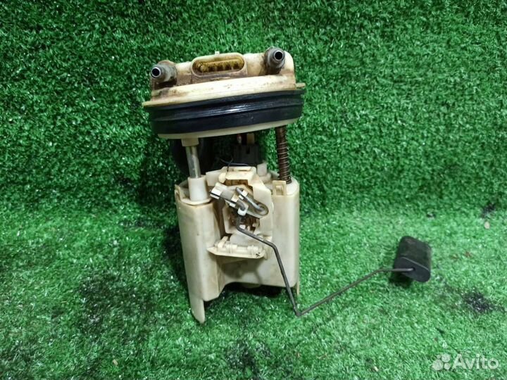 Бензонасос Carisma (95-03) 1,6-1,8 б/у