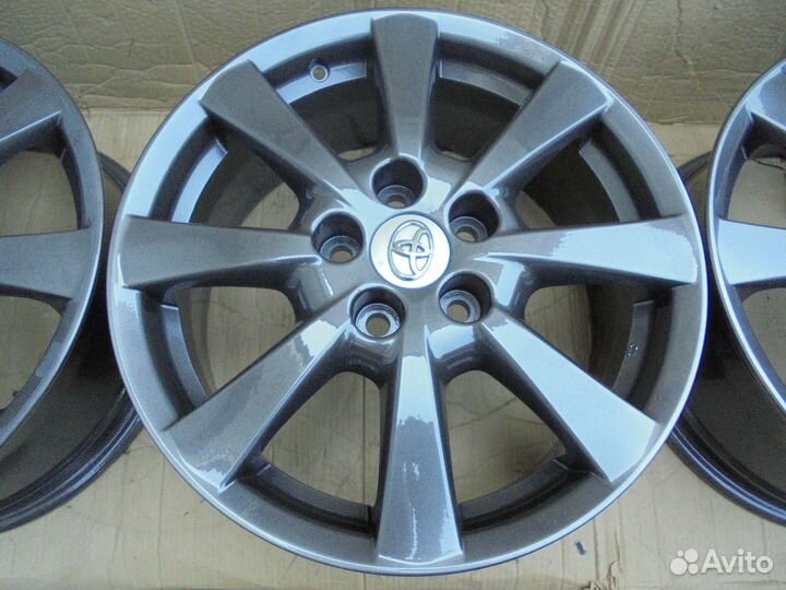 Оригинальные литые диски Toyota Avensis T27 7J R17