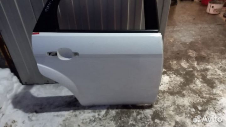 Дверь задняя правая Ford Focus 2 седан рестайлинг