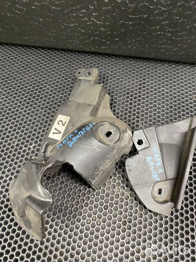 Накладка двигателя toyota mark GRX-120