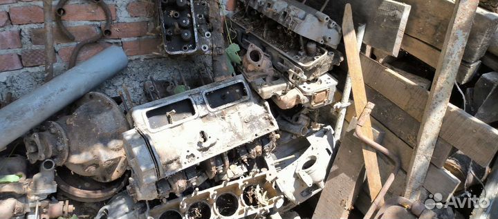 Запчасти, рабочий мотор на газ 24