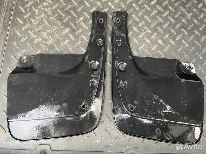 Брызговики передние на Prado 150