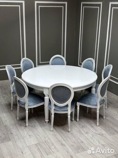 Столы и стулья.Оплата при получении