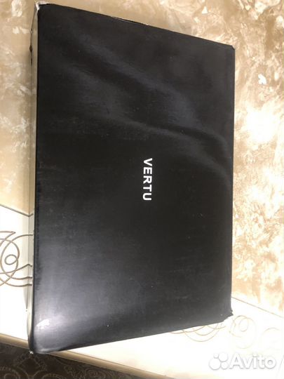 Vertu телефон