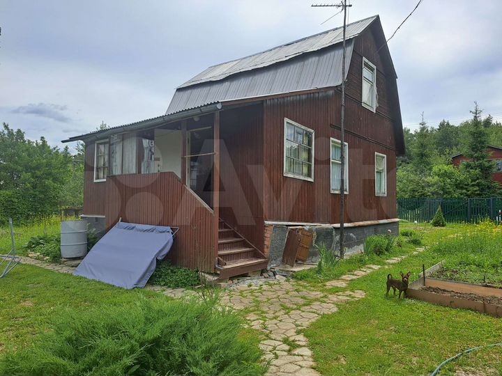 Дача 100 м² на участке 10 сот.