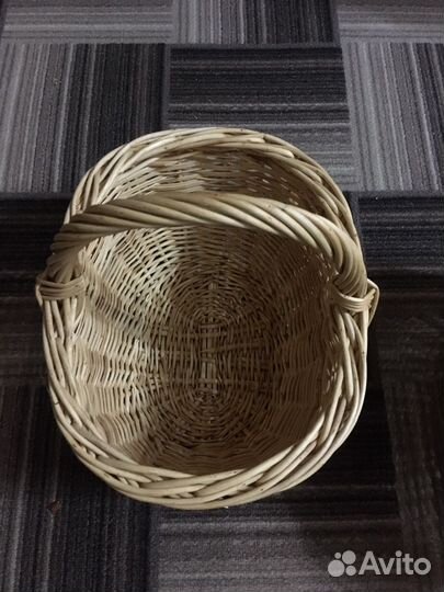 Корзины плетеные