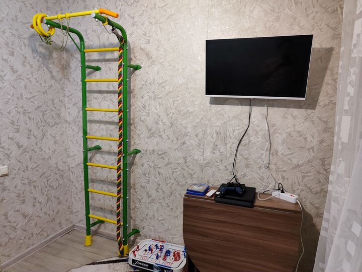2-к. квартира, 42,7 м², 2/2 эт.