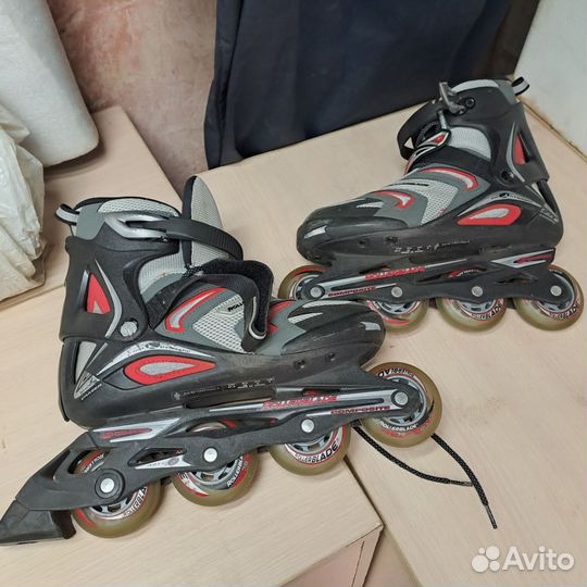 Роликовые коньки