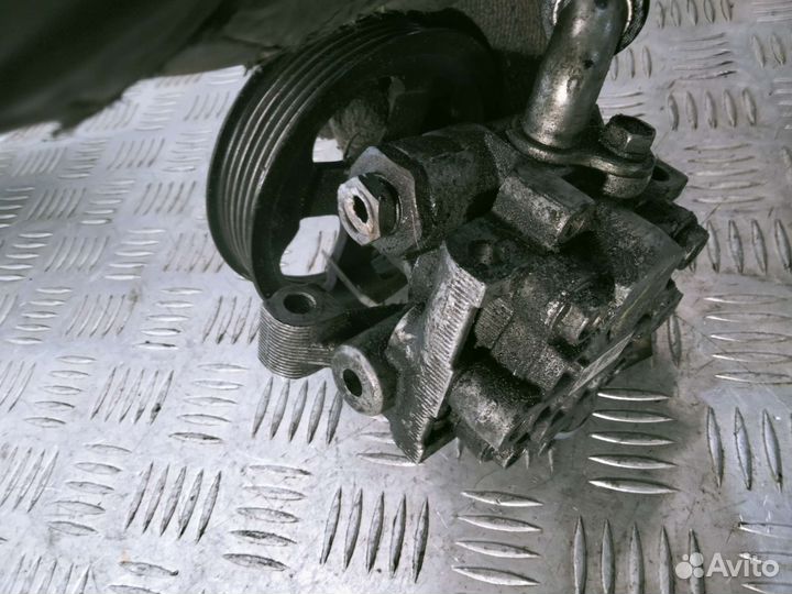 Насос гур Ford Transit Connect 1.8