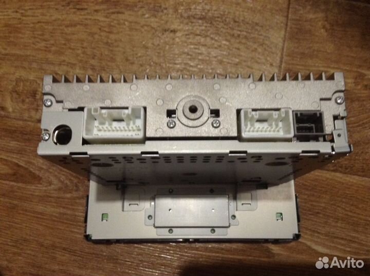 Штатная магнитола Outlander