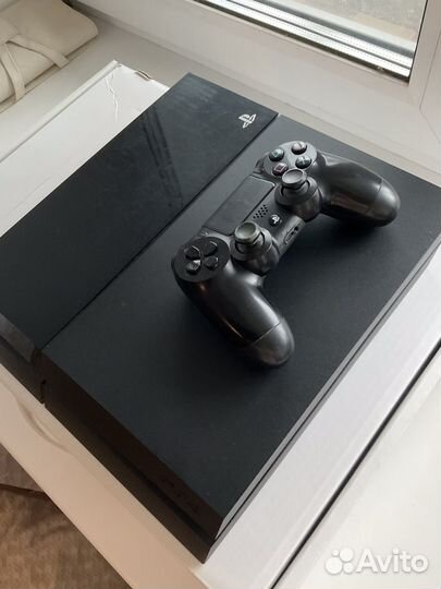 Sony PS4 FAT