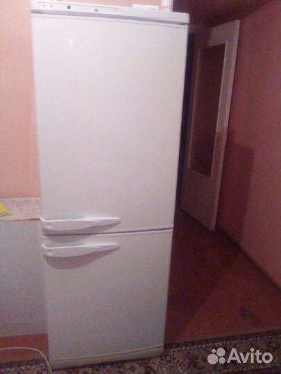 Холодильник Stinol