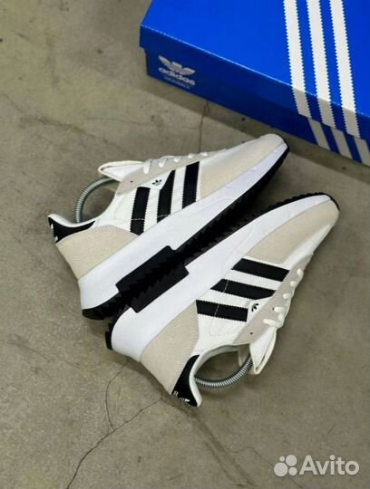 Кроссовки Adidas Retropy F2 все размеры