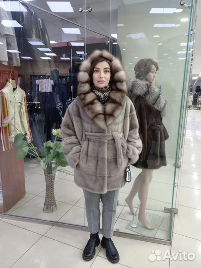 Шуба норковая автоледи с куницей большой размер