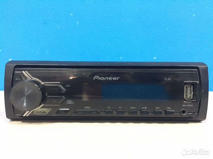 Автопроигрыватель Pioneer MVH-190UBG