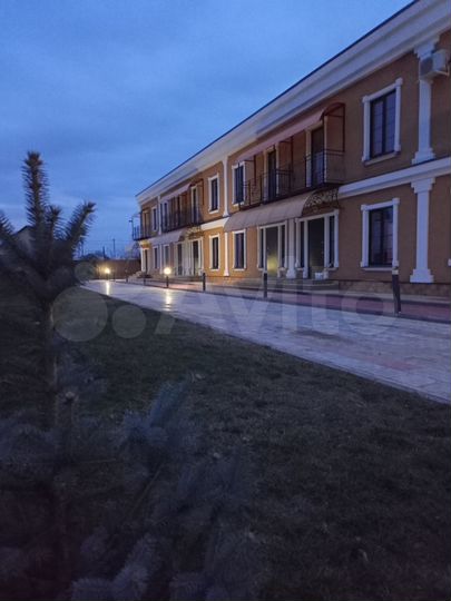 4-к. квартира, 98 м², 2/2 эт.