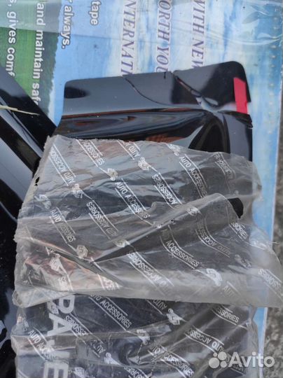 Ветровики mitsubishi Pajero