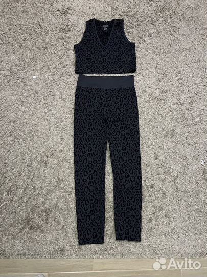 Леопардовый спортивный костюм легинс и топ Sela