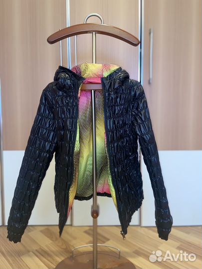 Ветровка женская