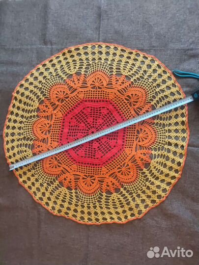 Скатерть круглая вязаная