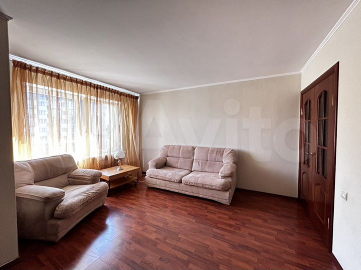 1-к. квартира, 50 м², 3/6 эт.