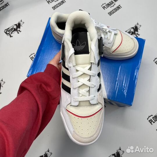 Оригинал 42 eu Adidas Forum Exhibit Low