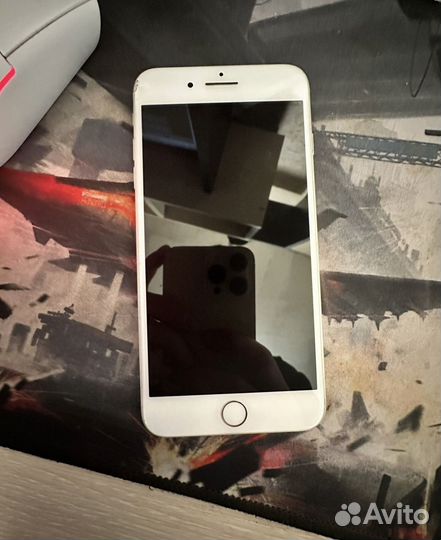 iPhone 8 Plus, 64 ГБ