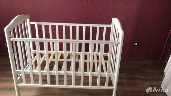 Кроватка с матрасом