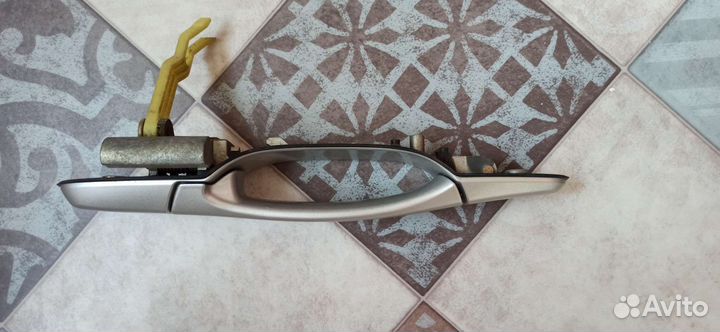 Ручка двери задняя правая altezza