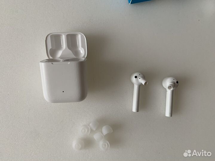 Беспроводные наушники Mi true wireless Earphones