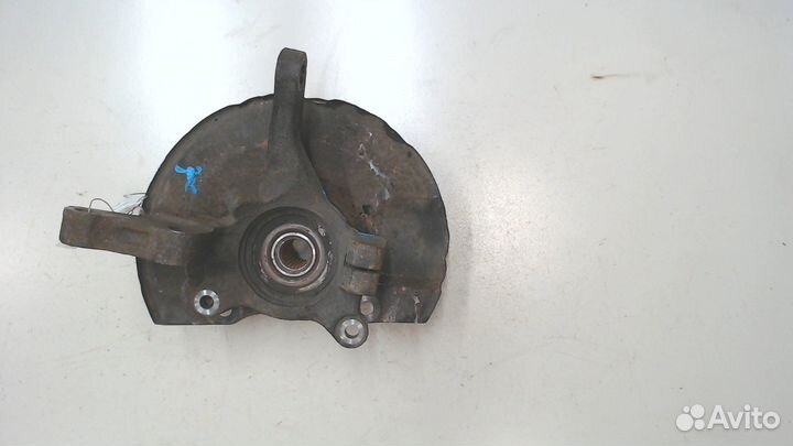 Ступица (кулак, цапфа) Mitsubishi Outlander, 2004