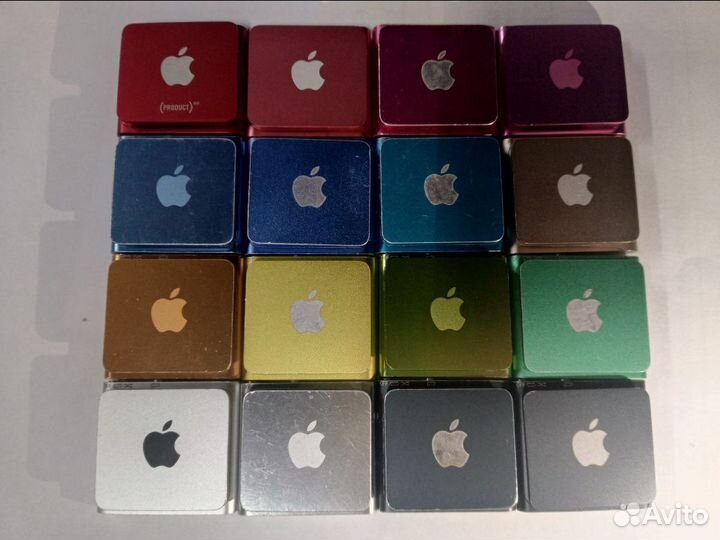 iPod Shuffle 4 разных цветов